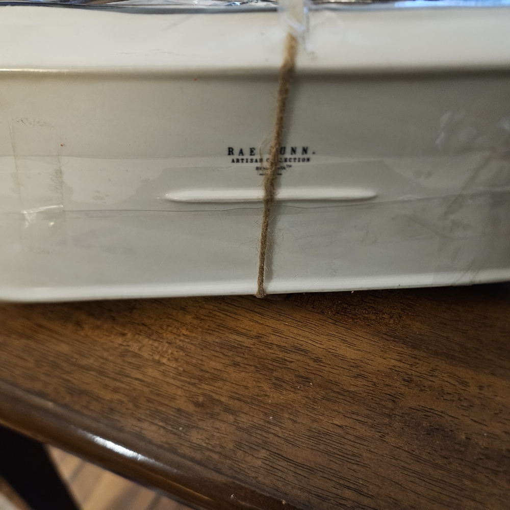 Rae Dunn Home Sweet Home Ceramic Set - Picture 2 of 4
